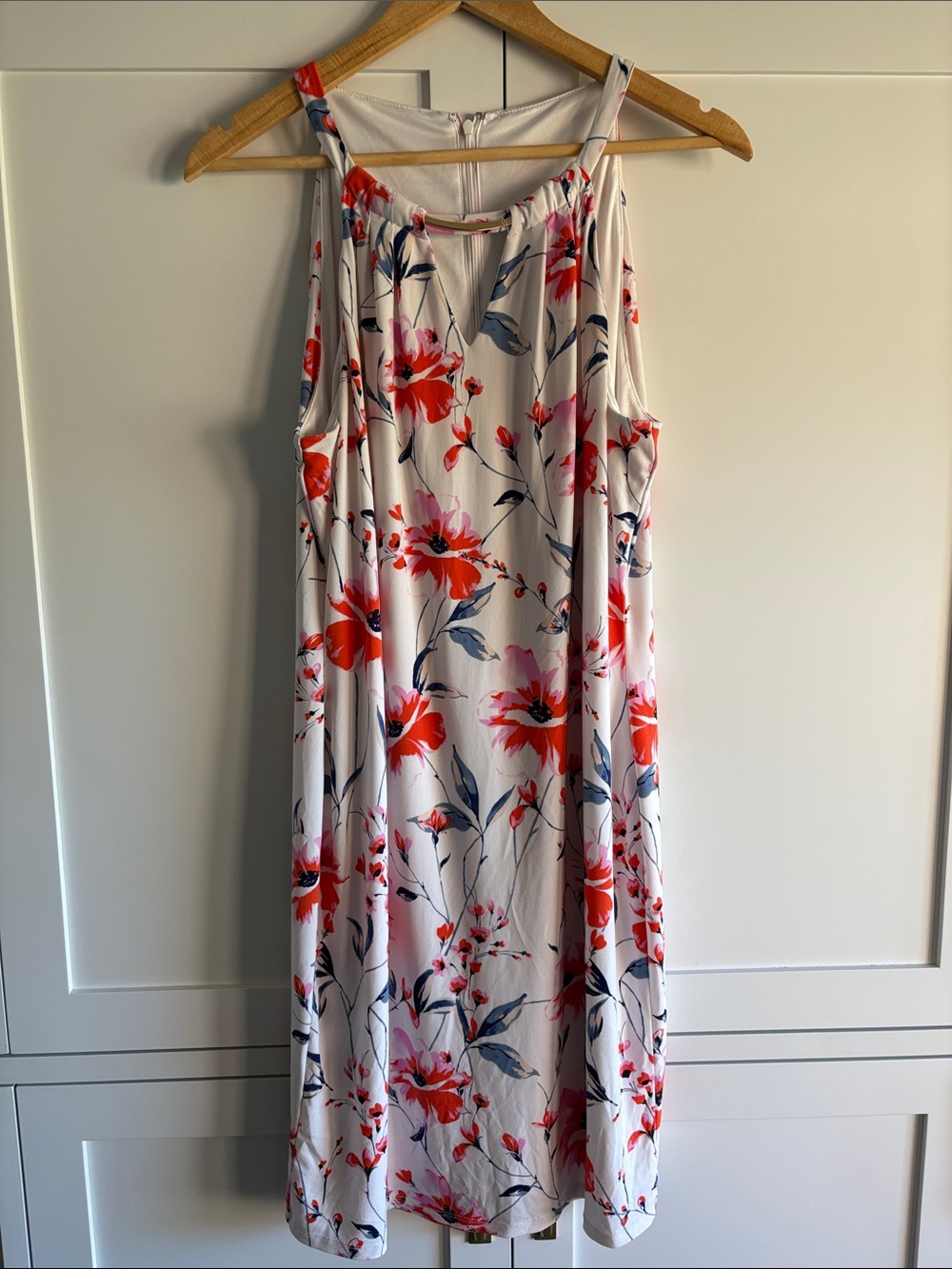 Ivanka Trump Floral Sleeveless Midi Dress - White with Red & Pink Bloom SZ Large